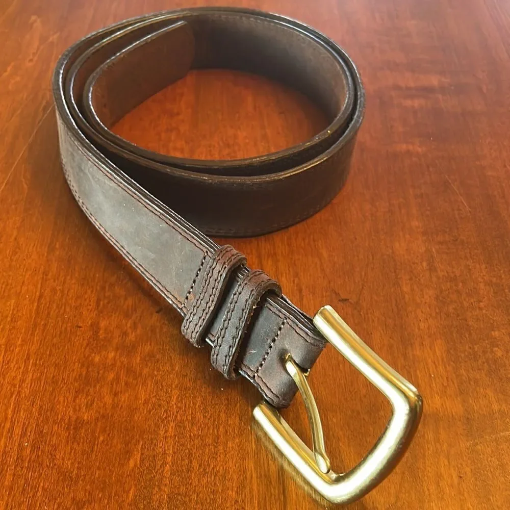 Eddie Bauer Men's Leather Belt with Brass Buckle - Size 40